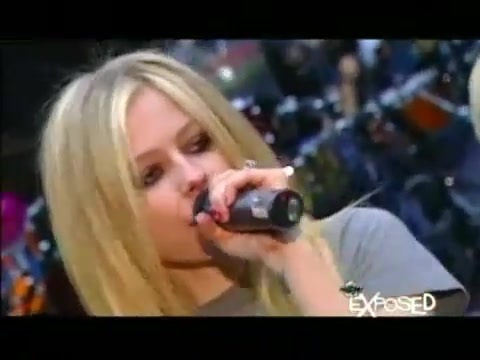 Avril Lavigne - Exposed (Documentary Part 1) 3400