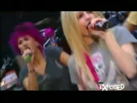Avril Lavigne - Exposed (Documentary Part 1) 3404