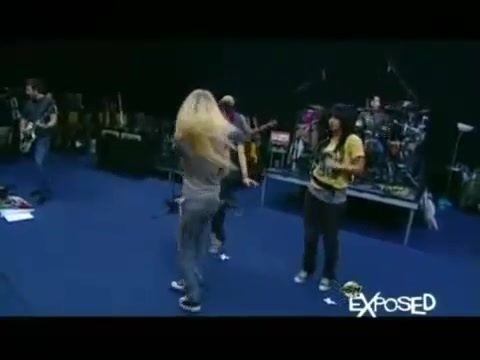 Avril Lavigne - Exposed (Documentary Part 1) 3831