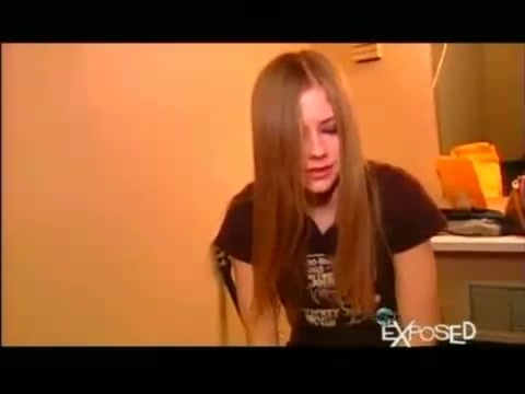 Avril Lavigne - Exposed (Documentary Part 1) 5787