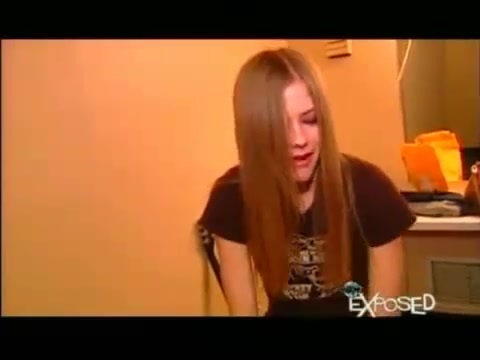 Avril Lavigne - Exposed (Documentary Part 1) 5792