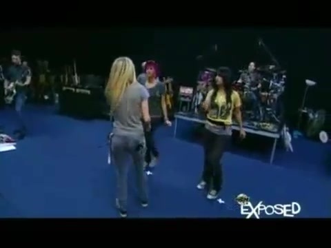 Avril Lavigne - Exposed (Documentary Part 1) 3840