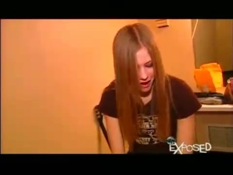 Avril Lavigne - Exposed (Documentary Part 1) 5801