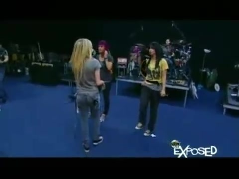 Avril Lavigne - Exposed (Documentary Part 1) 3852