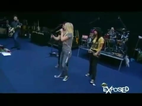 Avril Lavigne - Exposed (Documentary Part 1) 3869