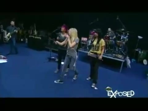 Avril Lavigne - Exposed (Documentary Part 1) 3874