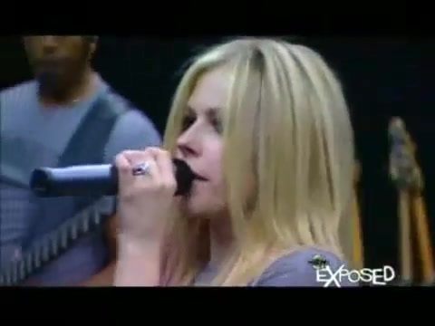 Avril Lavigne - Exposed (Documentary Part 1) 4390