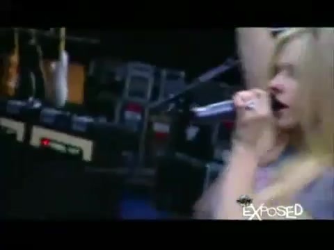 Avril Lavigne - Exposed (Documentary Part 1) 4408