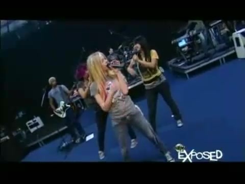 Avril Lavigne - Exposed (Documentary Part 1) 3486