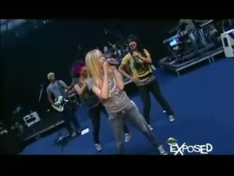 Avril Lavigne - Exposed (Documentary Part 1) 3489