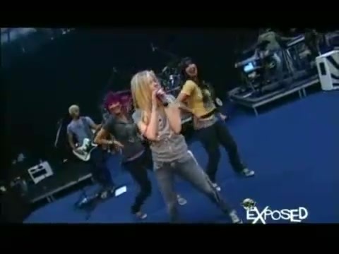 Avril Lavigne - Exposed (Documentary Part 1) 3497