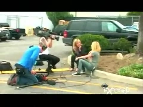 Avril Lavigne - Exposed (Documentary Part 1) 4928 - Avril - Lavigne - Exposed - Documentary - Part - 10