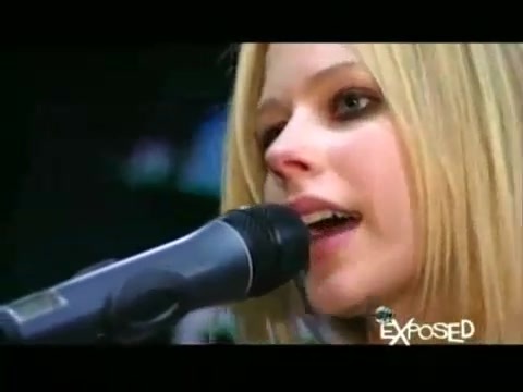 Avril Lavigne - Exposed (Documentary Part 1) 7040
