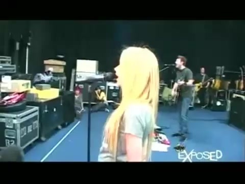 Avril Lavigne - Exposed (Documentary Part 1) 7560