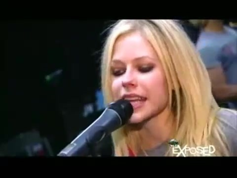 Avril Lavigne - Exposed (Documentary Part 1) 6197