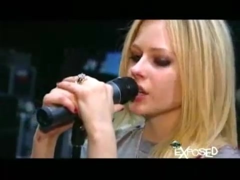 Avril Lavigne - Exposed (Documentary Part 1) 6687
