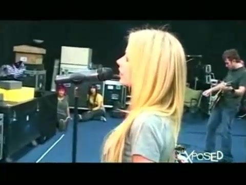 Avril Lavigne - Exposed (Documentary Part 1) 7620