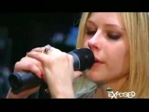 Avril Lavigne - Exposed (Documentary Part 1) 6716