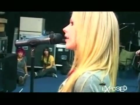 Avril Lavigne - Exposed (Documentary Part 1) 7650