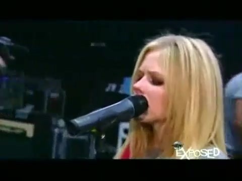 Avril Lavigne - Exposed (Documentary Part 1) 7690