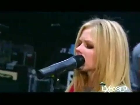 Avril Lavigne - Exposed (Documentary Part 1) 7691