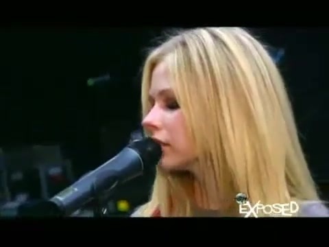 Avril Lavigne - Exposed (Documentary Part 1) 7728