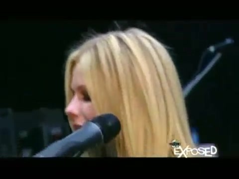 Avril Lavigne - Exposed (Documentary Part 1) 7740
