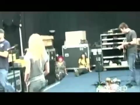 Avril Lavigne - Exposed (Documentary Part 1) 7769