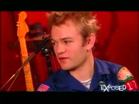 Avril Lavigne - Exposed (Documentary Part 1) 6872 - Avril - Lavigne - Exposed - Documentary - Part - 14