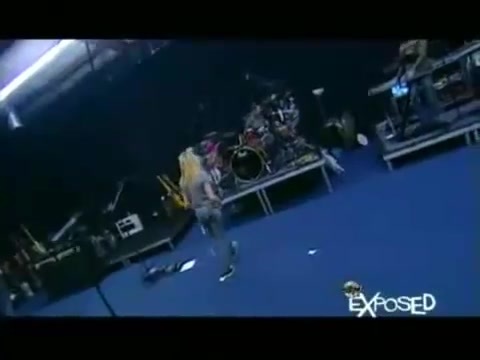 Avril Lavigne - Exposed (Documentary Part 1) 7812 - Avril - Lavigne - Exposed - Documentary - Part - 16