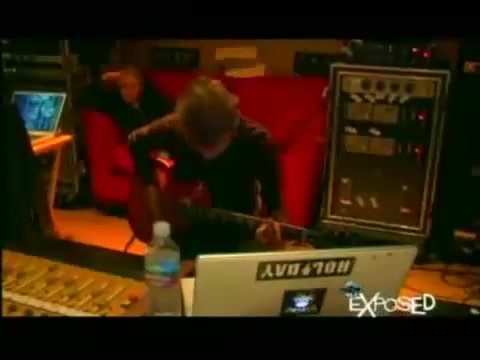 Avril Lavigne - Exposed (Documentary Part 1) 6880 - Avril - Lavigne - Exposed - Documentary - Part - 14