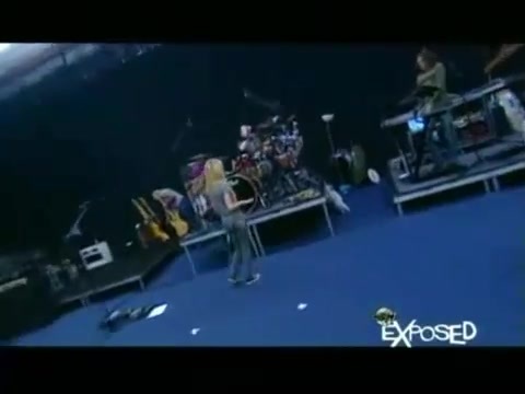 Avril Lavigne - Exposed (Documentary Part 1) 7838 - Avril - Lavigne - Exposed - Documentary - Part - 16