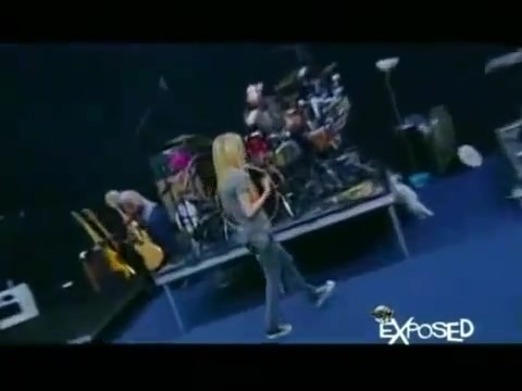 Avril Lavigne - Exposed (Documentary Part 1) 7844 - Avril - Lavigne - Exposed - Documentary - Part - 16
