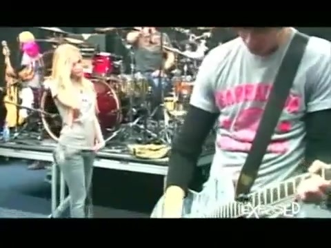 Avril Lavigne - Exposed (Documentary Part 1) 7883 - Avril - Lavigne - Exposed - Documentary - Part - 16