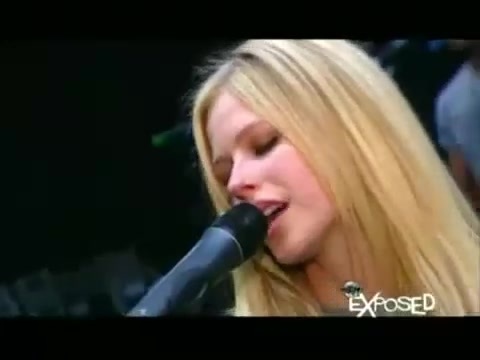 Avril Lavigne - Exposed (Documentary Part 1) 7439