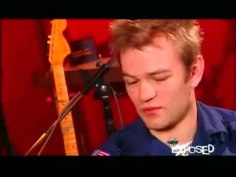 Avril Lavigne - Exposed (Documentary Part 1) 6993