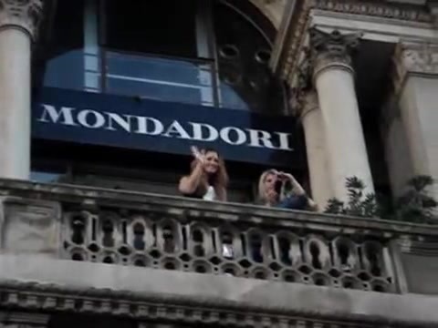 Demi Lovato in Milan 0568 - Demilush in Milan Part oo1