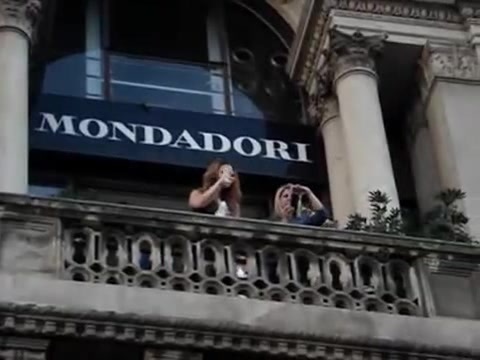 Demi Lovato in Milan 0579 - Demilush in Milan Part oo1