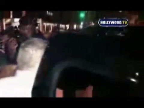 Avril Lavigne - Paparazzi (Various Footage Part 1) 1013