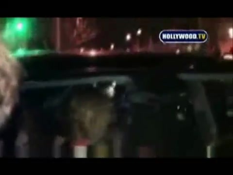 Avril Lavigne - Paparazzi (Various Footage Part 1) 1508