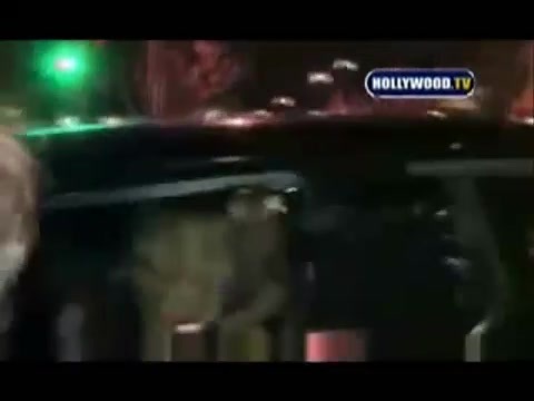 Avril Lavigne - Paparazzi (Various Footage Part 1) 1511