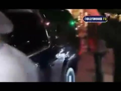 Avril Lavigne - Paparazzi (Various Footage Part 1) 1542 - 27 - years - of - Avril - oo4