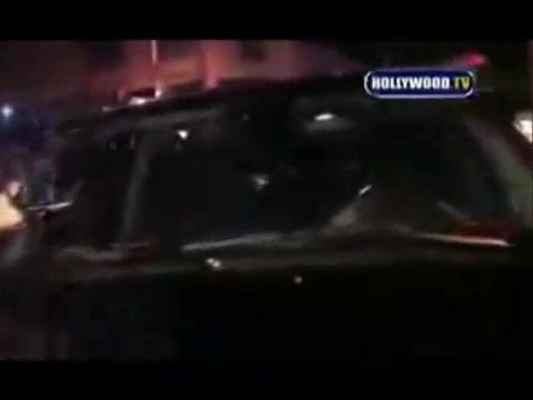 Avril Lavigne - Paparazzi (Various Footage Part 1) 1070 - 27 - years - of - Avril - oo3