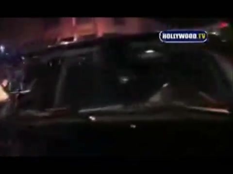 Avril Lavigne - Paparazzi (Various Footage Part 1) 1071 - 27 - years - of - Avril - oo3