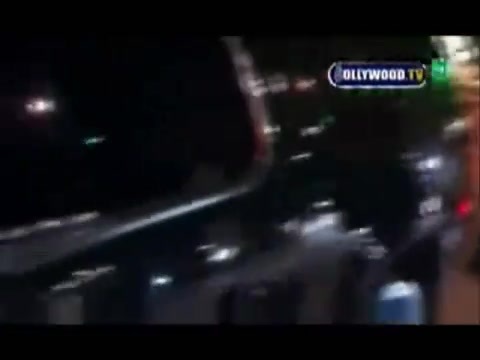 Avril Lavigne - Paparazzi (Various Footage Part 1) 1548 - 27 - years - of - Avril - oo4