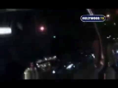 Avril Lavigne - Paparazzi (Various Footage Part 1) 1556 - 27 - years - of - Avril - oo4