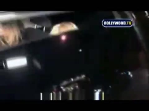 Avril Lavigne - Paparazzi (Various Footage Part 1) 1559 - 27 - years - of - Avril - oo4