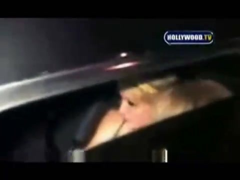 Avril Lavigne - Paparazzi (Various Footage Part 1) 1570 - 27 - years - of - Avril - oo4