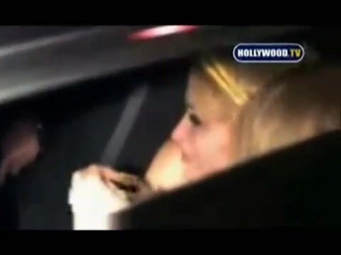Avril Lavigne - Paparazzi (Various Footage Part 1) 1577 - 27 - years - of - Avril - oo4