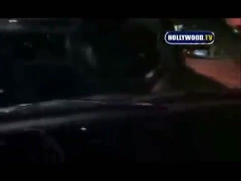 Avril Lavigne - Paparazzi (Various Footage Part 1) 1106 - 27 - years - of - Avril - oo3